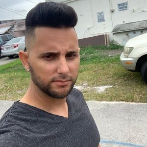 Meet your Posher, Daniel